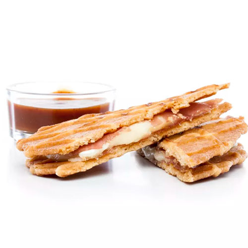 Croque Jules met Gandaham, brie en barbecuesaus Croque Jules met Gandaham, brie en barbecuesaus