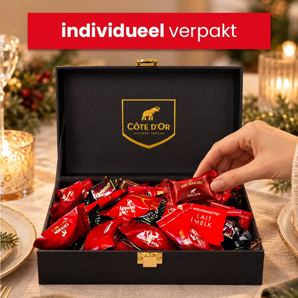 The best of Côte d’Or in houten kistje "Merry Christmas and a Happy New Year" - eindejaarscadeau - 360g